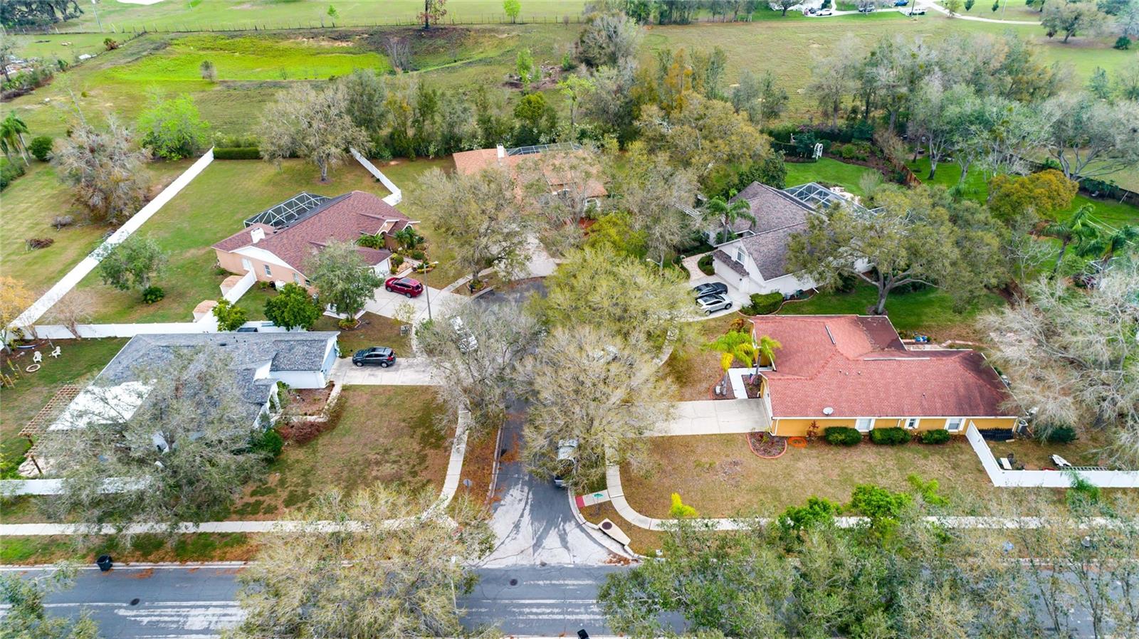 3701 BARNHOUSE PL, VALRICO, FL, 33596