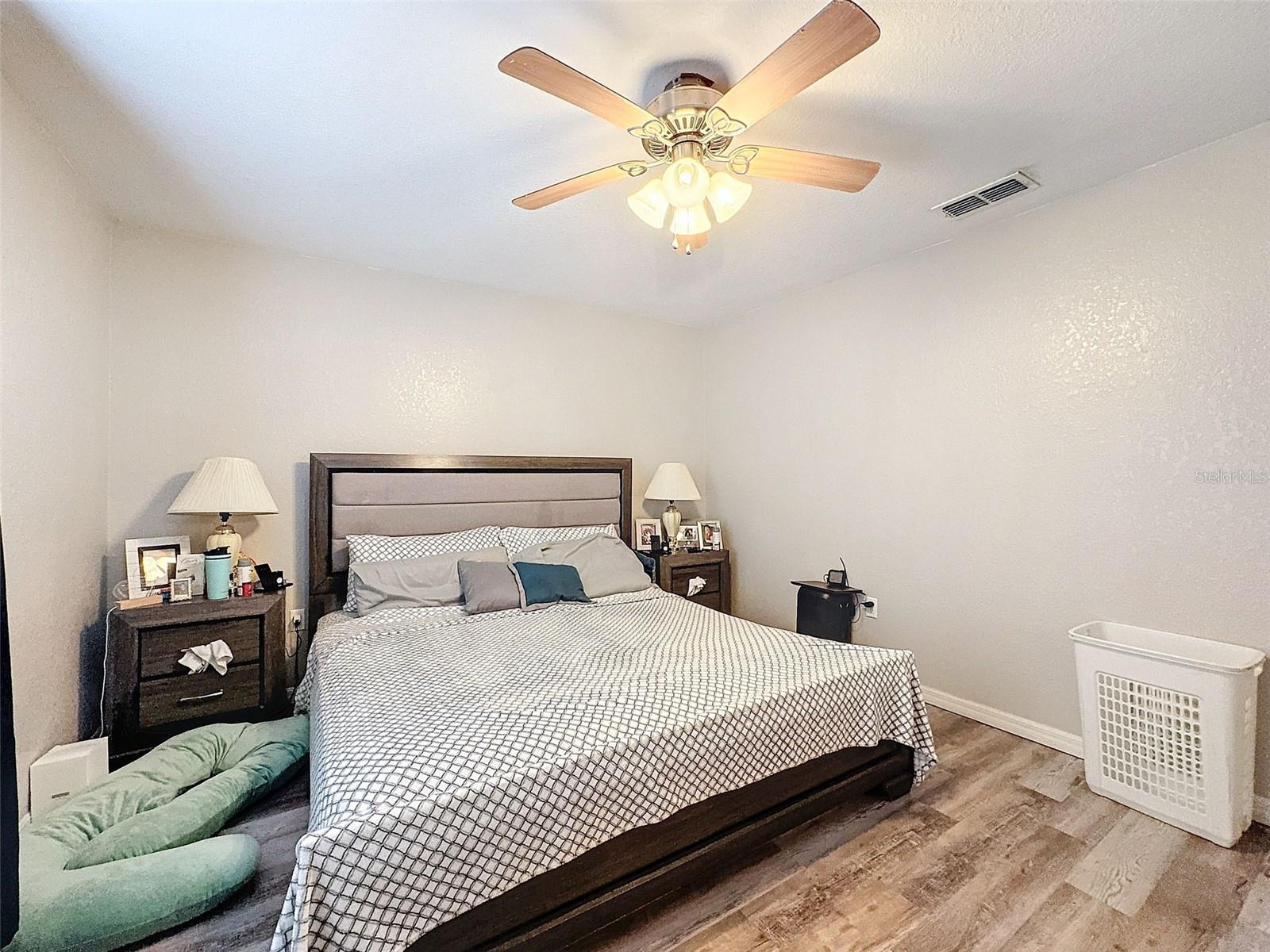 903 E MAIN ST, HAINES CITY, FL, 33845