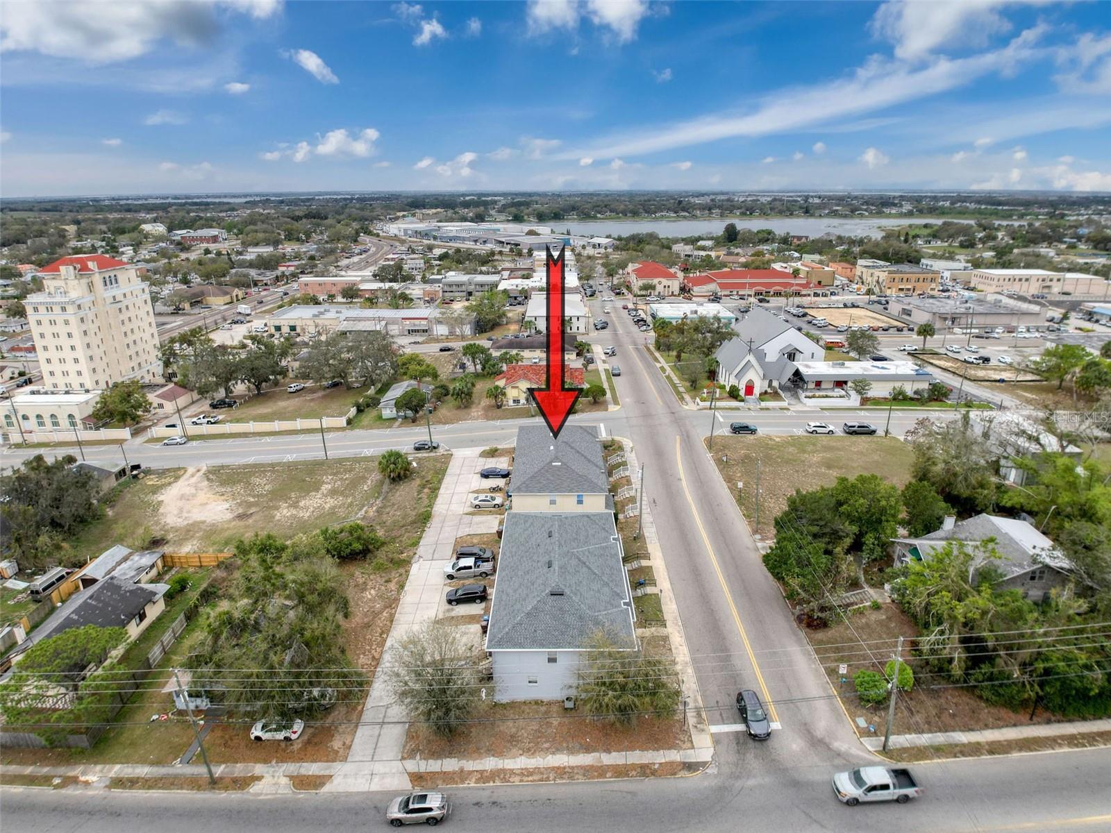 903 E MAIN ST, HAINES CITY, FL, 33845