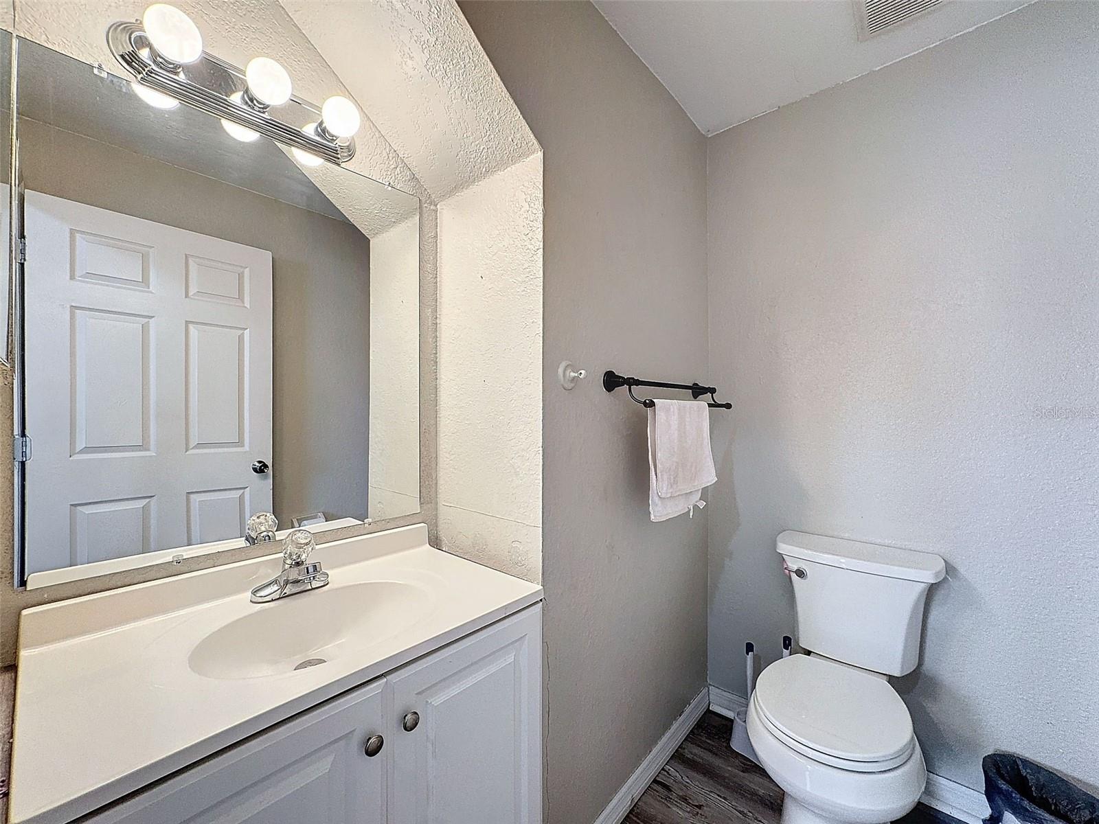 903 E MAIN ST, HAINES CITY, FL, 33845