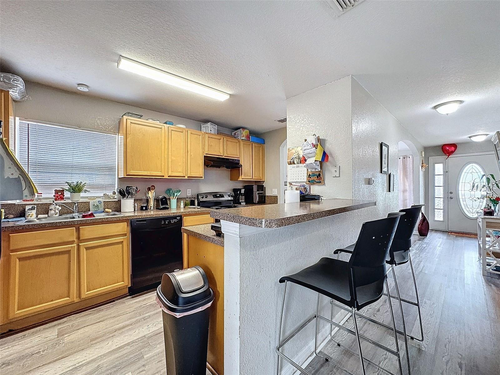 903 E MAIN ST, HAINES CITY, FL, 33845