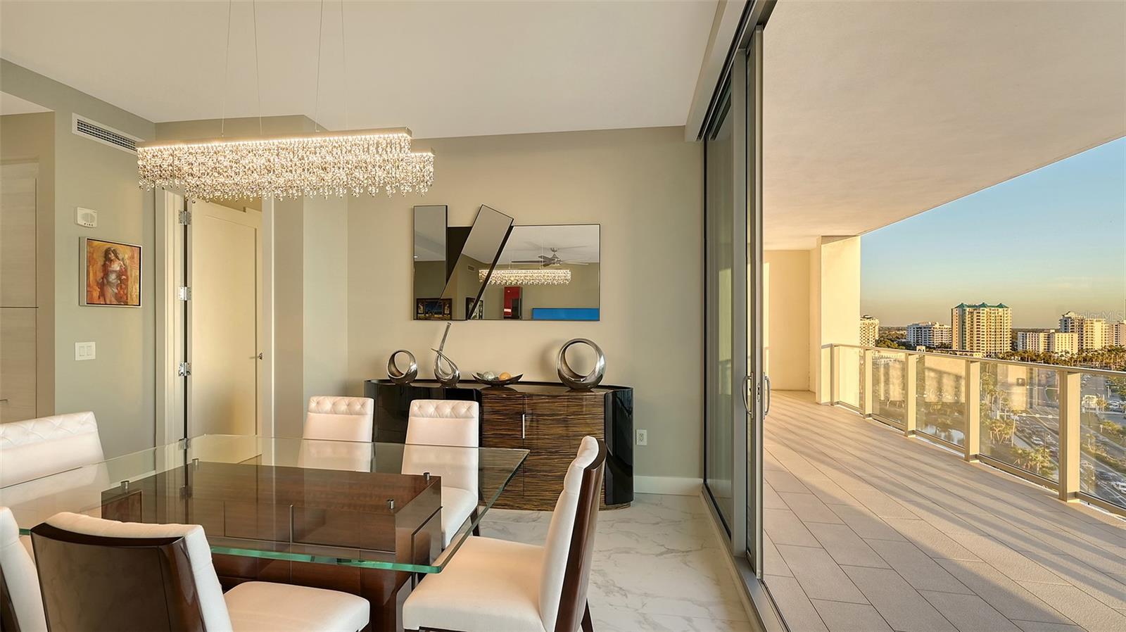 1155 N GULFSTREAM AVE #1107, SARASOTA, FL, 34236