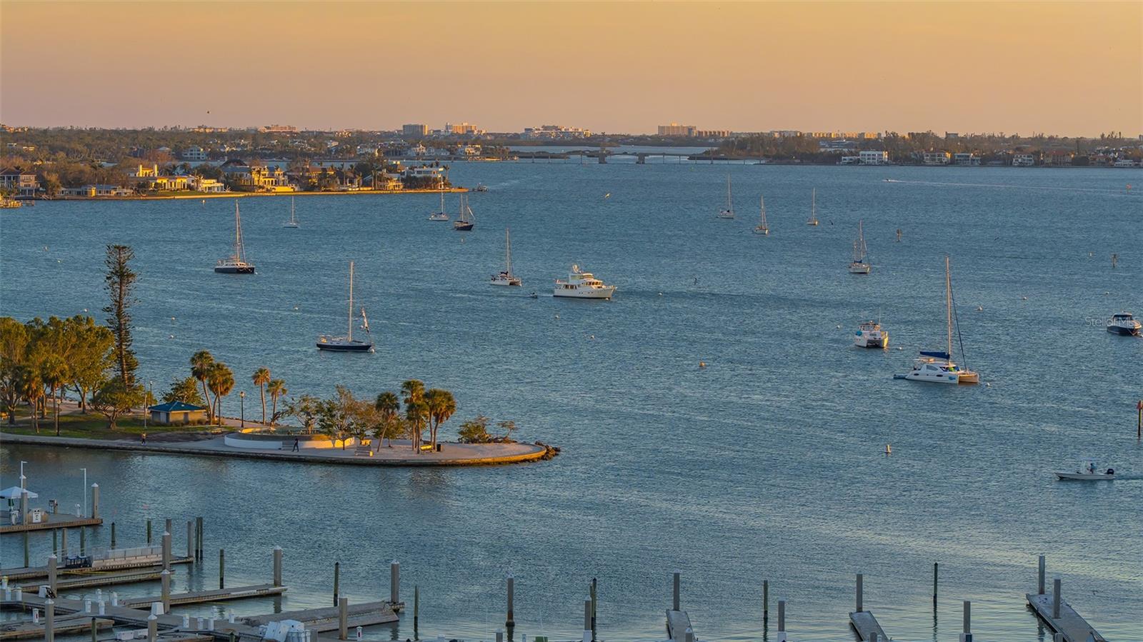 1155 N GULFSTREAM AVE #1107, SARASOTA, FL, 34236