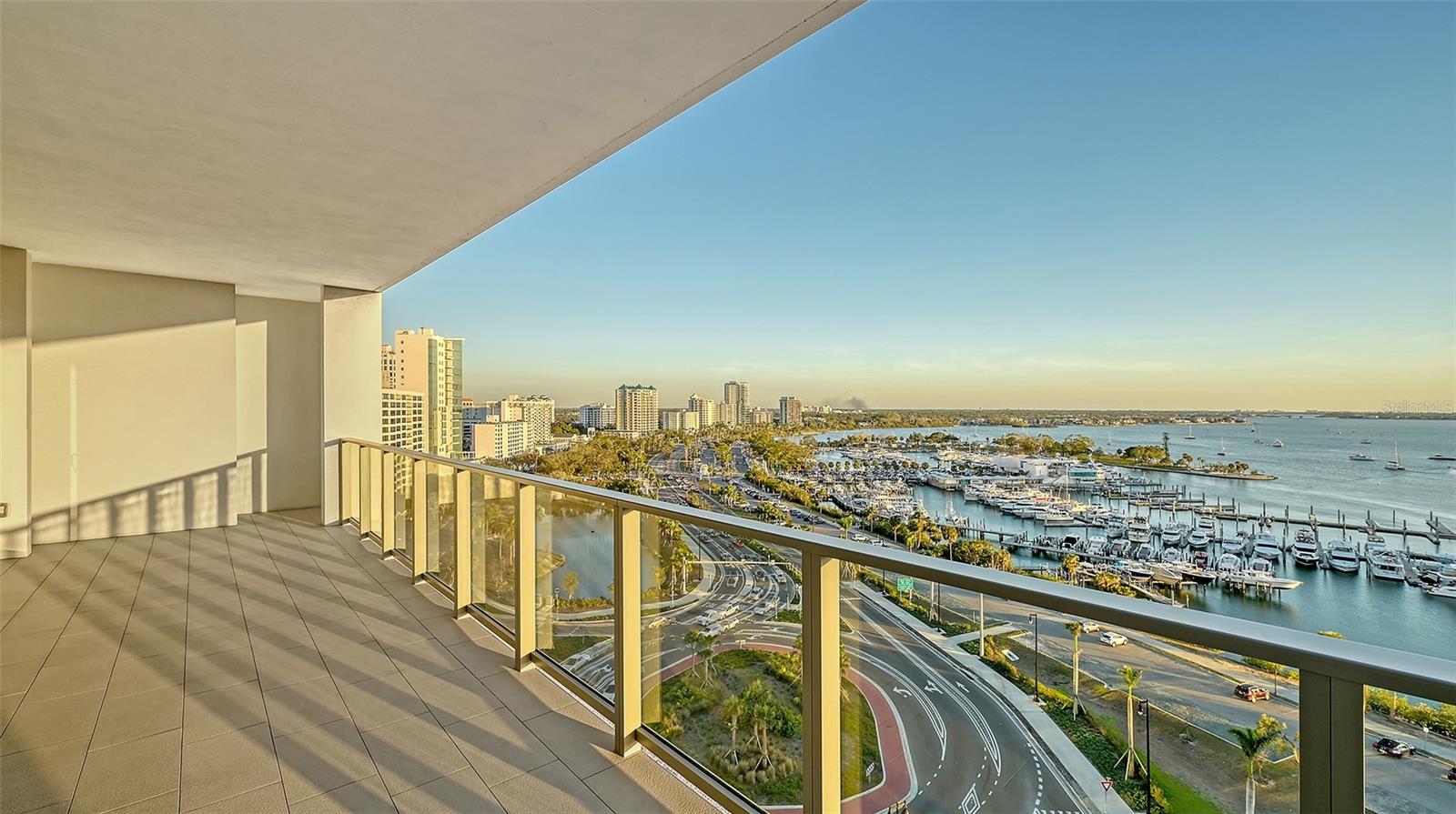 1155 N GULFSTREAM AVE #1107, SARASOTA, FL, 34236