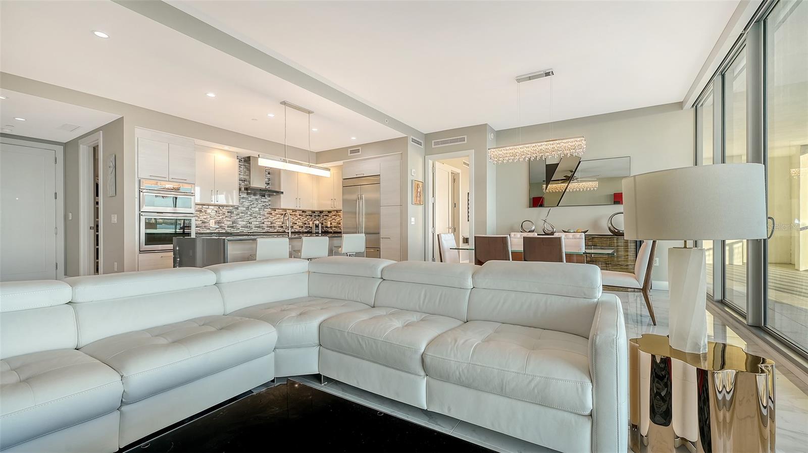 1155 N GULFSTREAM AVE #1107, SARASOTA, FL, 34236