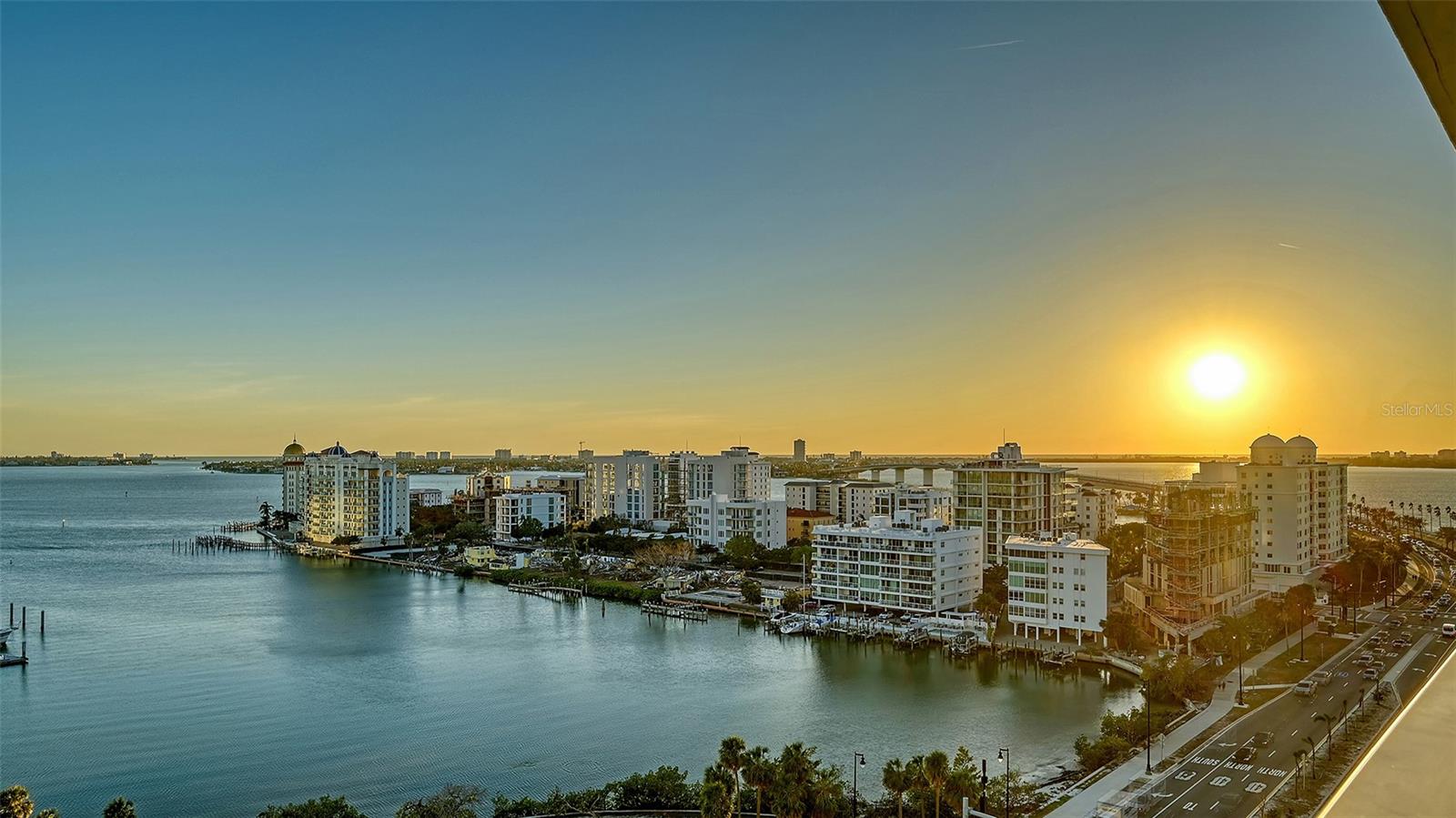 1155 N GULFSTREAM AVE #1107, SARASOTA, FL, 34236