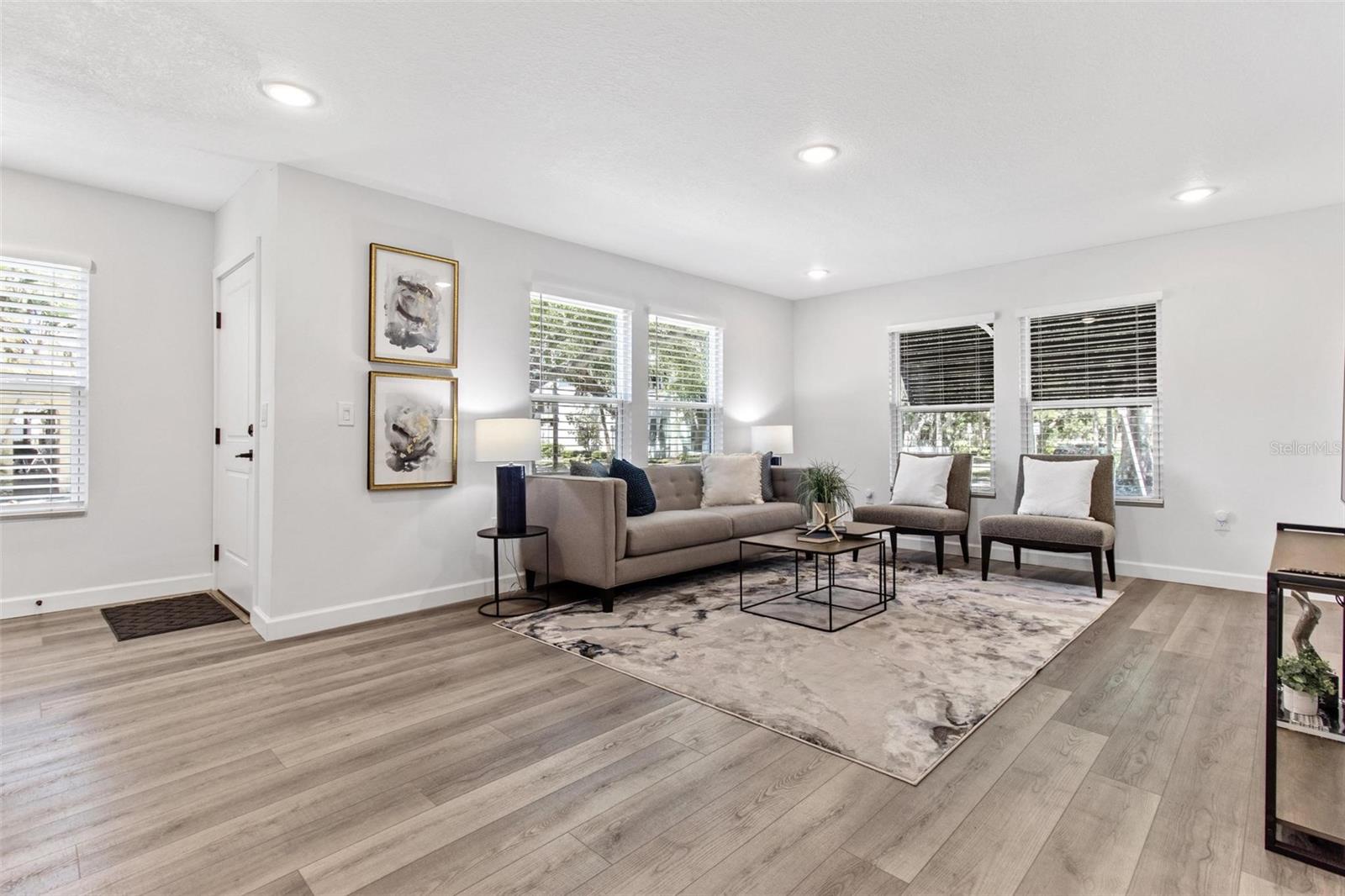 1150 OAK ST NE, ST PETERSBURG, FL, 33701