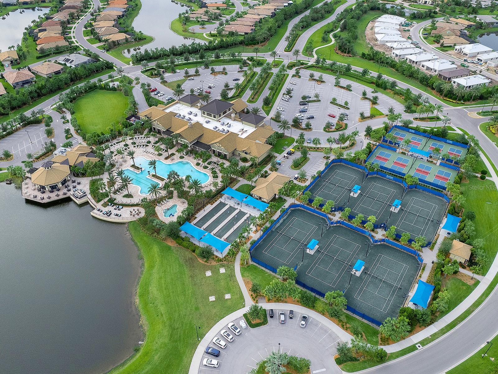 17019 HAMPTON FALLS TER, LAKEWOOD RANCH, FL, 34202