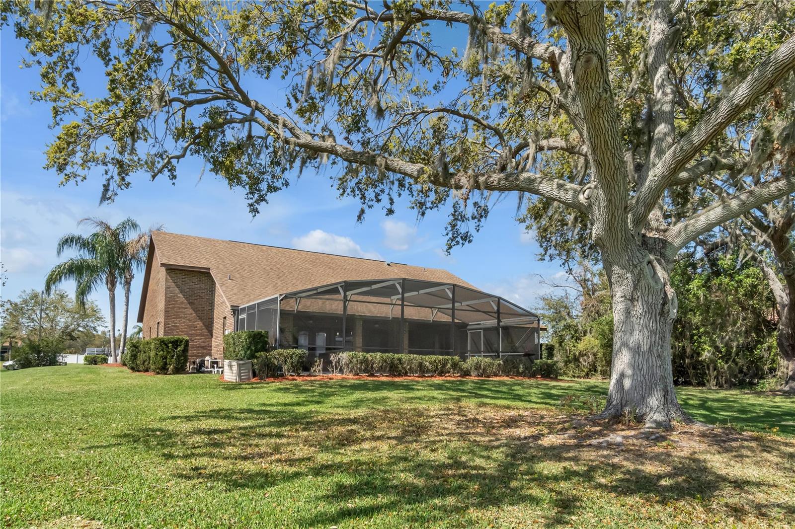 2825 LAKE TOHOPEKALIGA BLVD, KISSIMMEE, FL, 34746