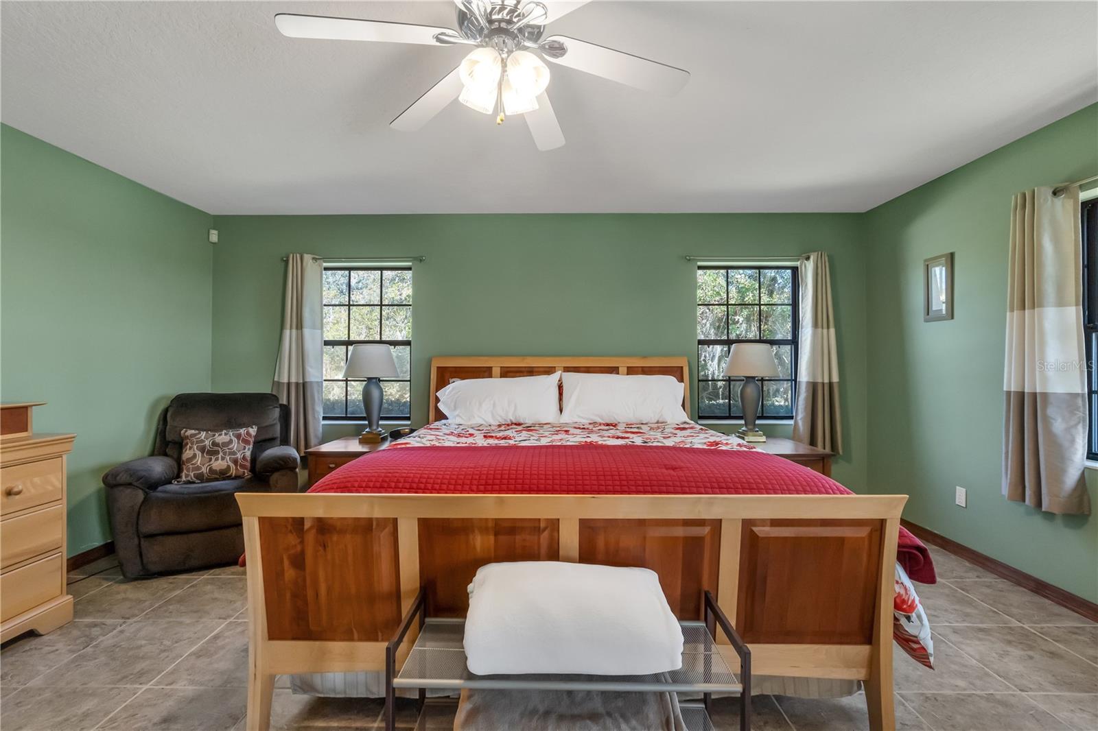 2825 LAKE TOHOPEKALIGA BLVD, KISSIMMEE, FL, 34746