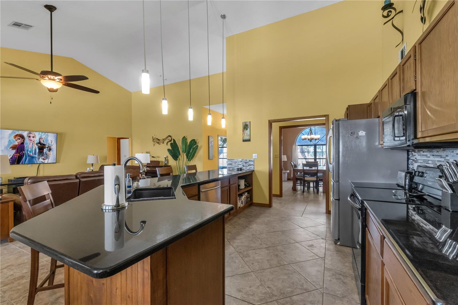 2825 LAKE TOHOPEKALIGA BLVD, KISSIMMEE, FL, 34746