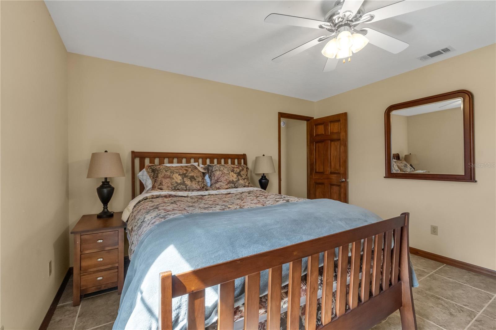 2825 LAKE TOHOPEKALIGA BLVD, KISSIMMEE, FL, 34746