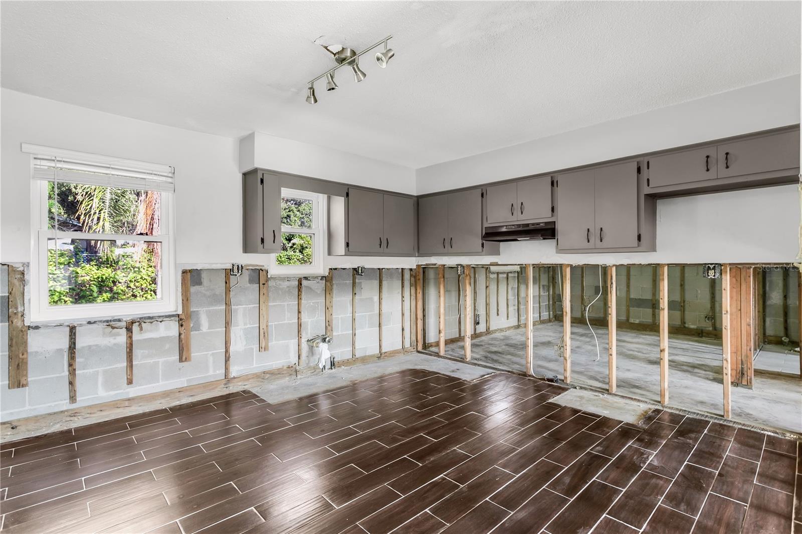 200 S BAYSHORE BLVD, CLEARWATER, FL, 33759