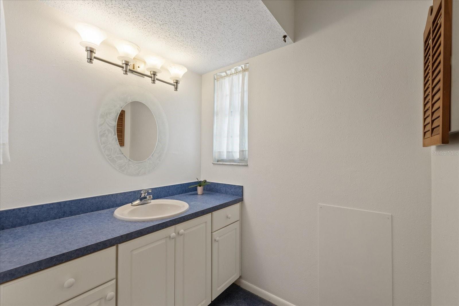 14019 BRIARDALE LN, TAMPA, FL, 33618