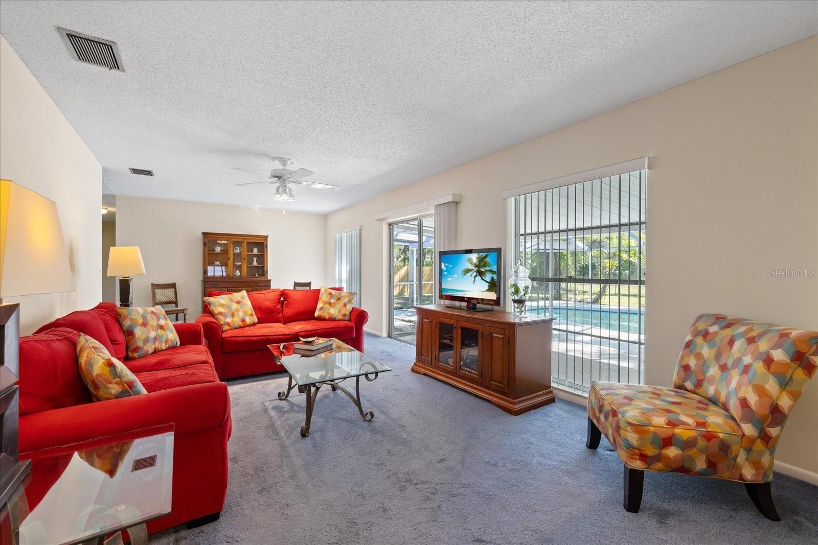 14019 BRIARDALE LN, TAMPA, FL, 33618