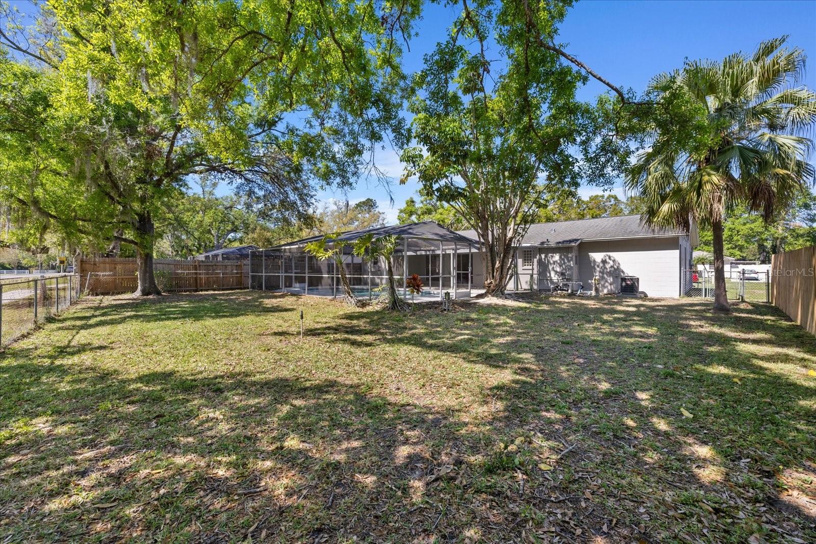 14019 BRIARDALE LN, TAMPA, FL, 33618