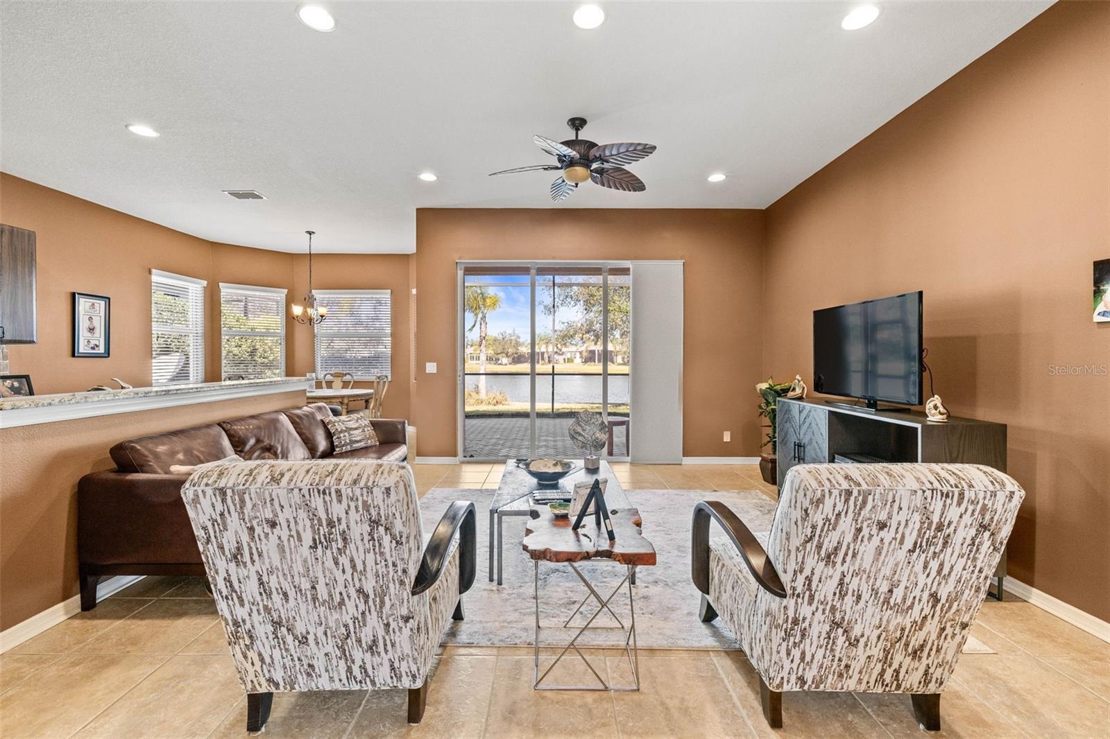 16023 GOLDEN LAKES DR, WIMAUMA, FL, 33598