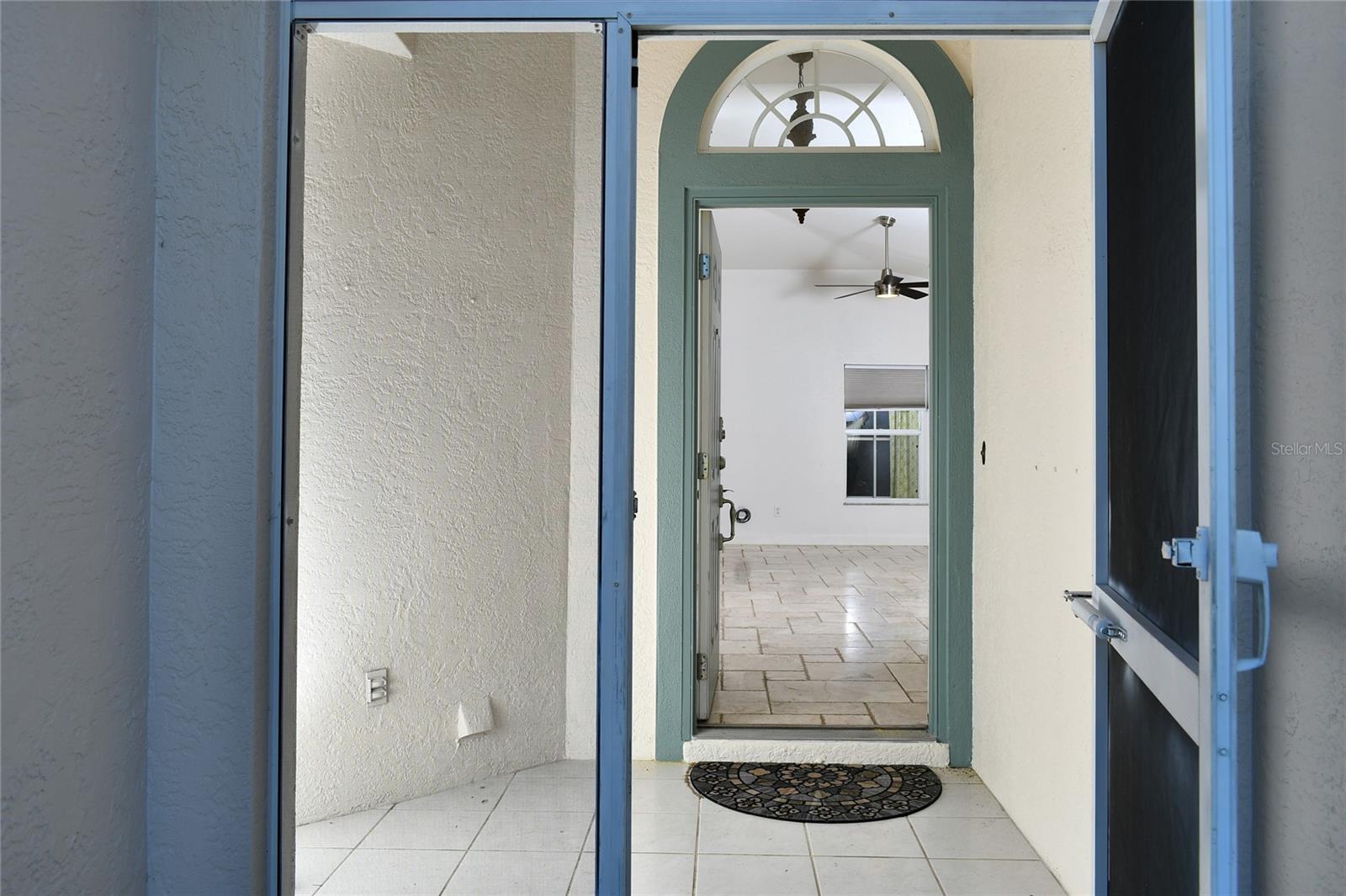 2040 KING TARPON DR, PUNTA GORDA, FL, 33955