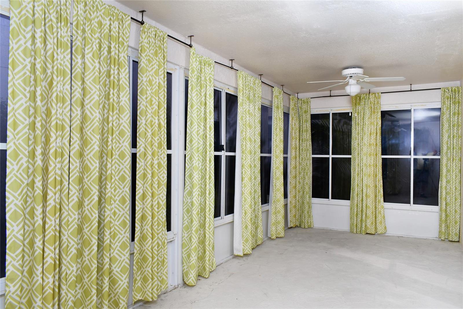 2040 KING TARPON DR, PUNTA GORDA, FL, 33955