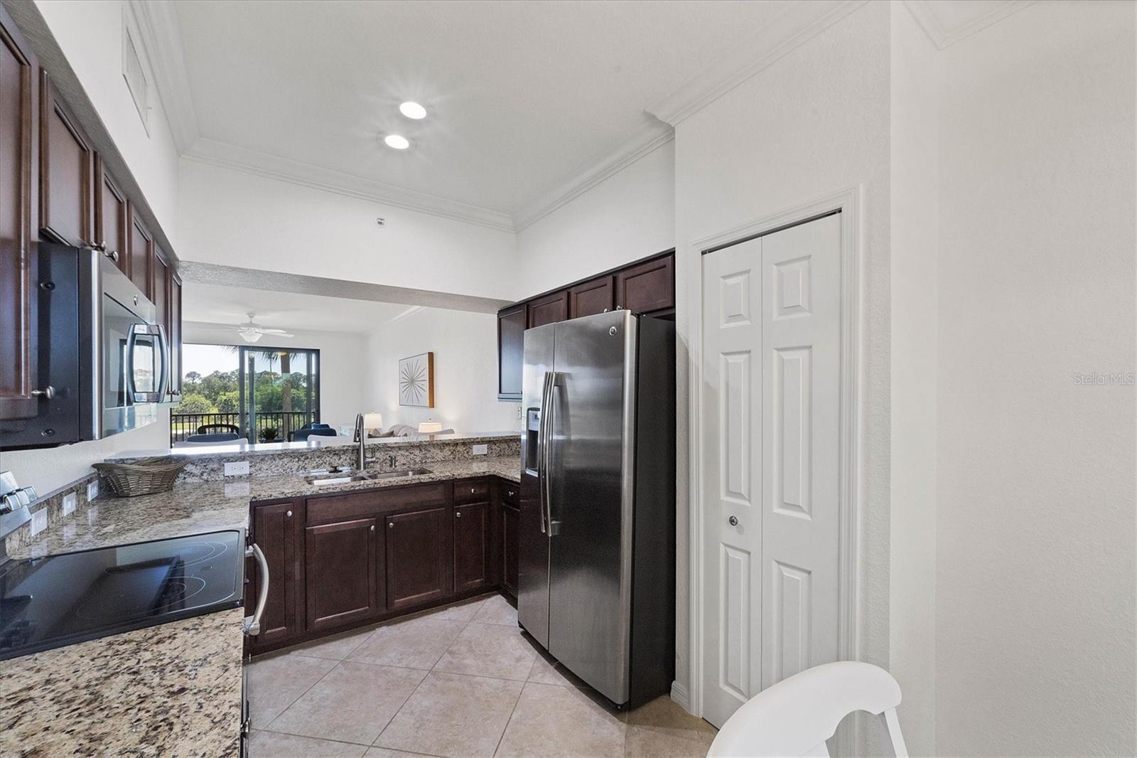16804 VARDON TER #305, LAKEWOOD RANCH, FL, 34211
