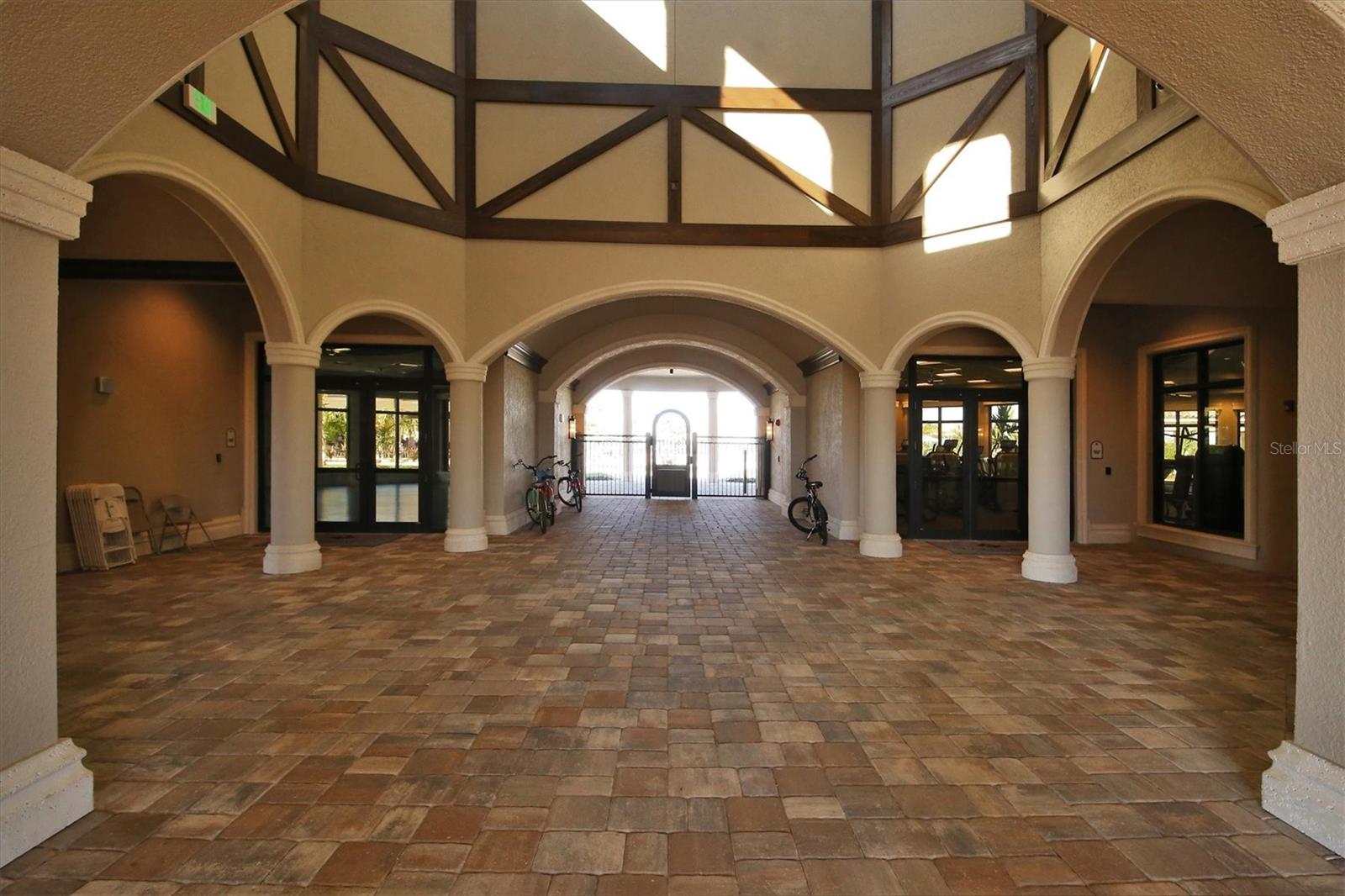 16804 VARDON TER #305, LAKEWOOD RANCH, FL, 34211