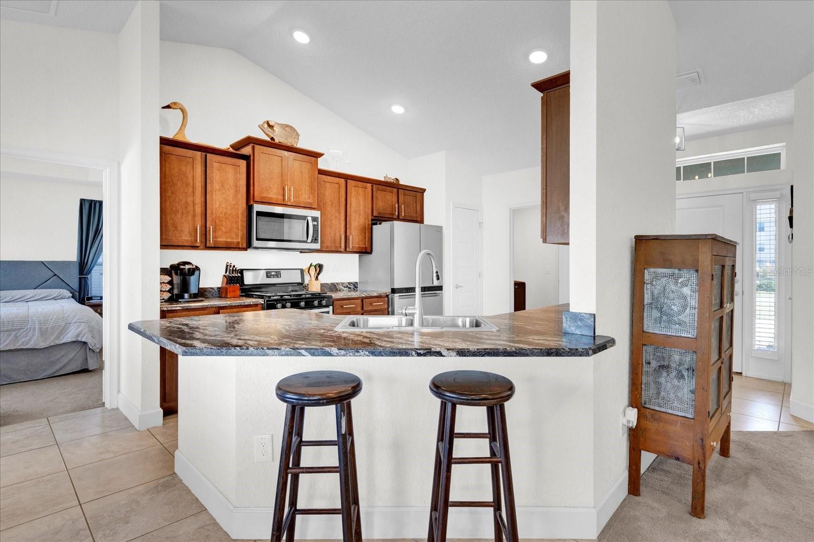 9750 PEPPER TREE PL, WILDWOOD, FL, 34785