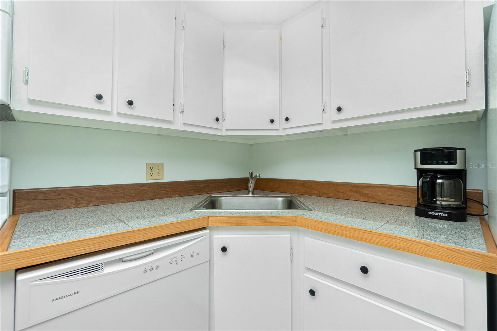 1515 FORREST NELSON BLVD #R201, PORT CHARLOTTE, FL, 33952