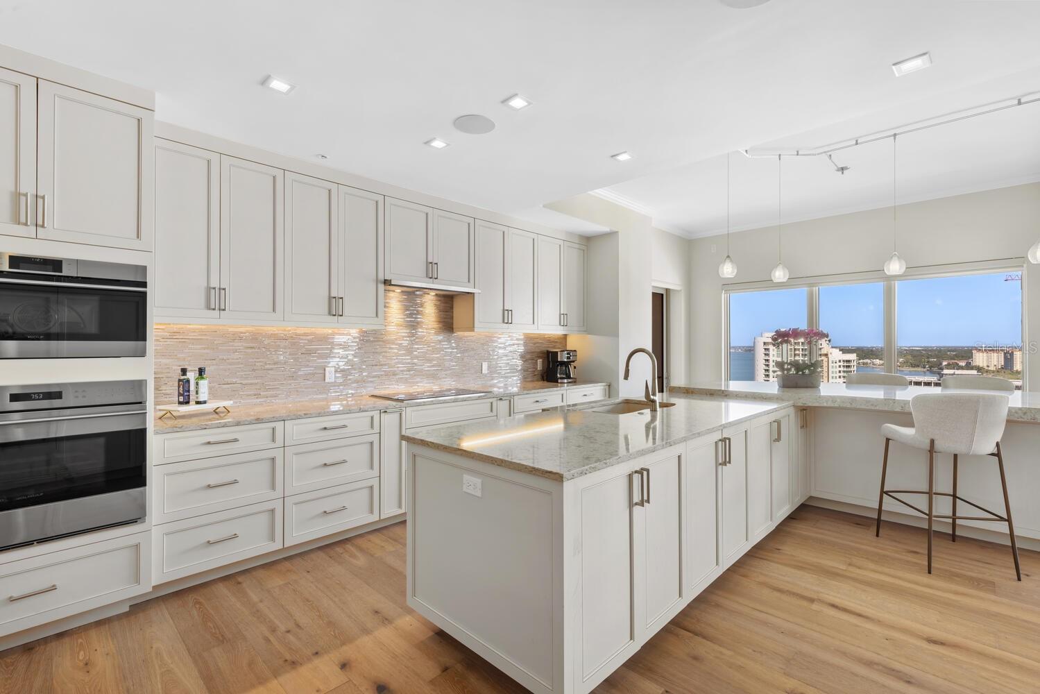 A4641539 Property Photo