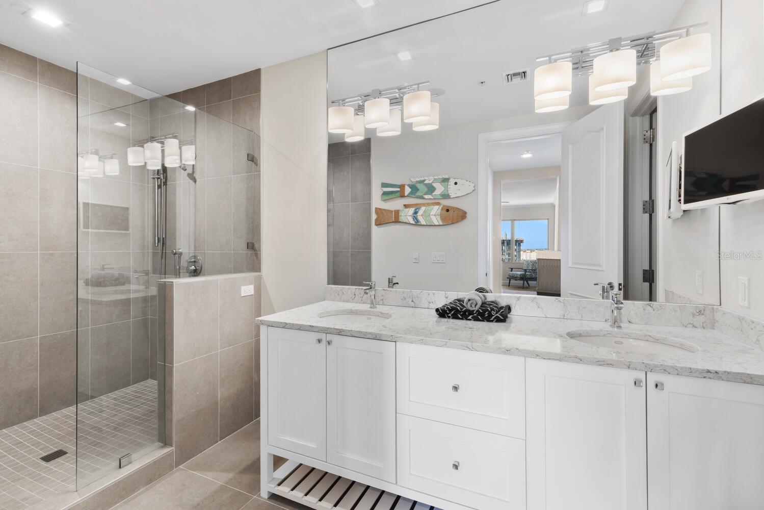 A4641539 Property Photo