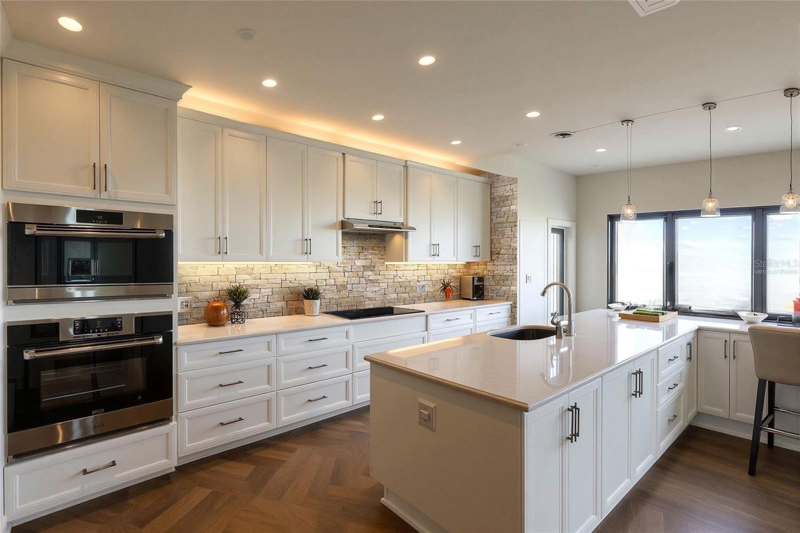 A4641539 Property Photo