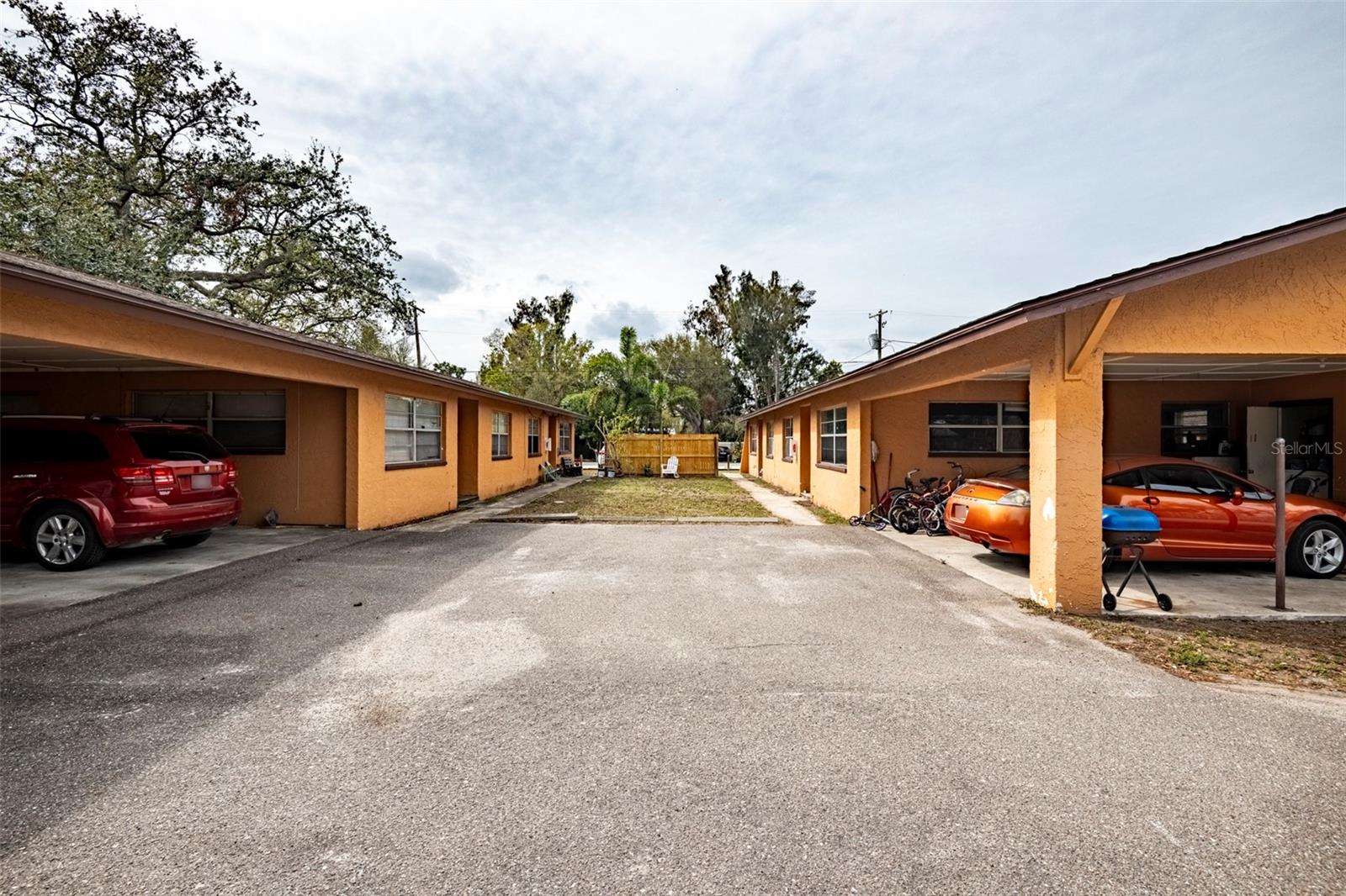 15622 59th St. & 5901 CRESTMONT ST/AVE ST N, CLEARWATER, FL, 33760