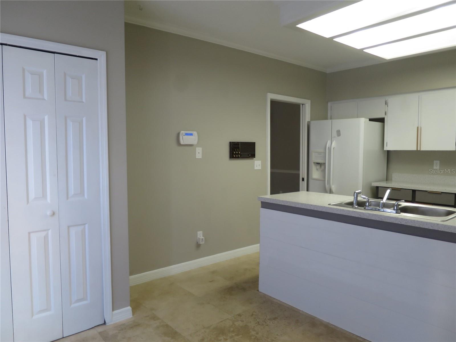 237 S SHADOWBAY BLVD, LONGWOOD, FL, 32779