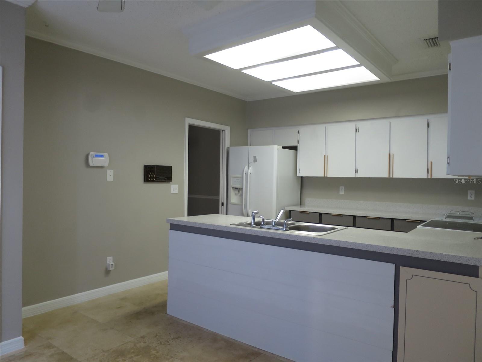 237 S SHADOWBAY BLVD, LONGWOOD, FL, 32779