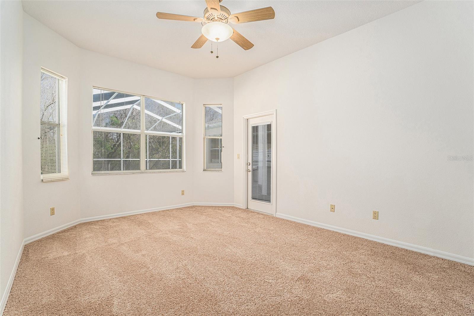4215 WHITTNER DR, LAND O LAKES, FL, 34639