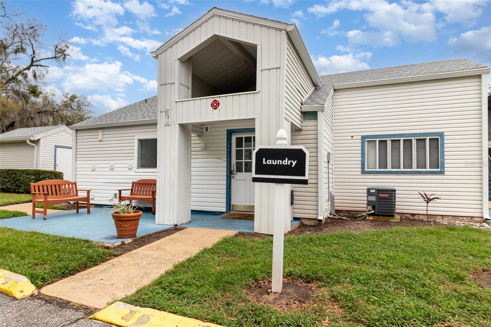 2552 WOODGATE BLVD #204, ORLANDO, FL, 32822