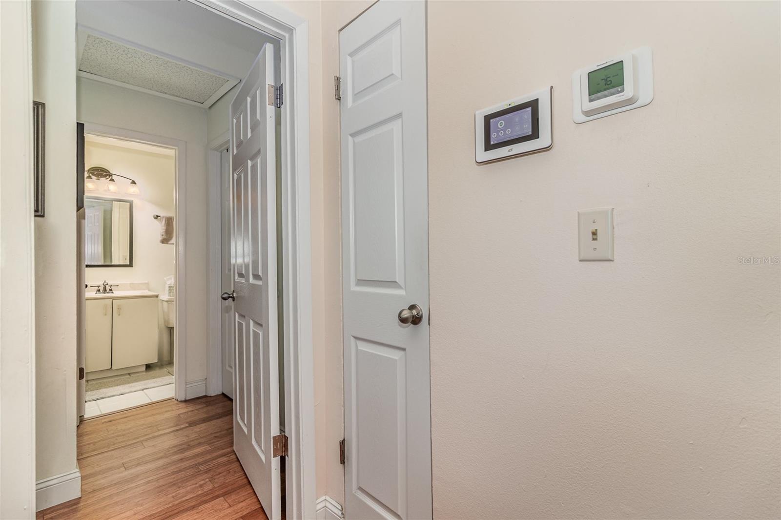 2552 WOODGATE BLVD #204, ORLANDO, FL, 32822