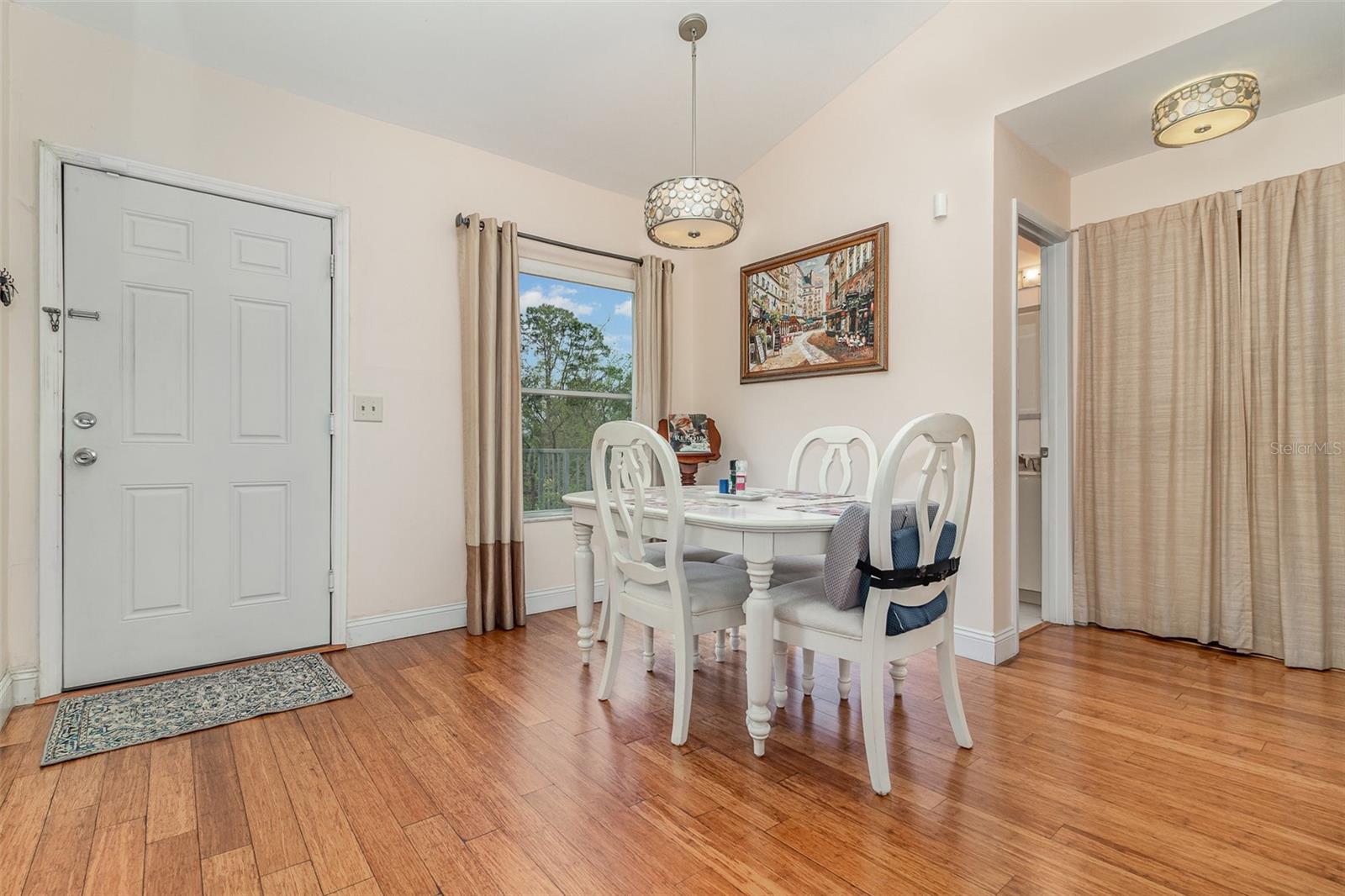 2552 WOODGATE BLVD #204, ORLANDO, FL, 32822