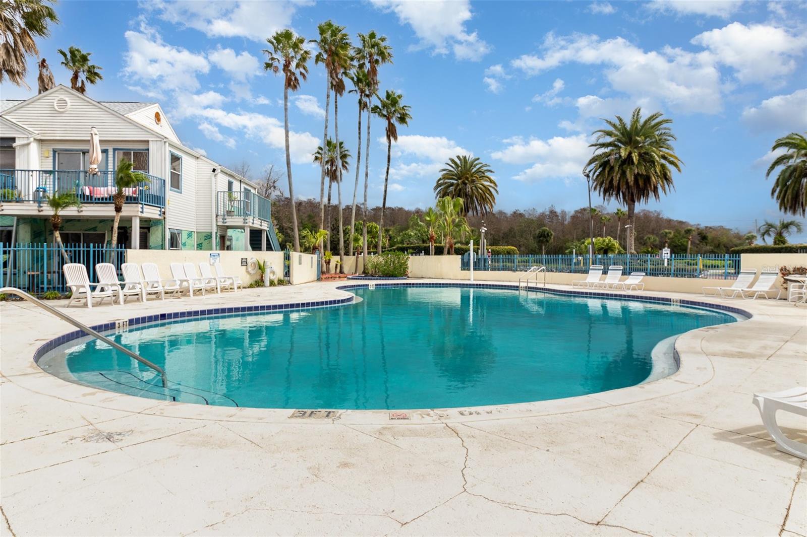 2552 WOODGATE BLVD #204, ORLANDO, FL, 32822