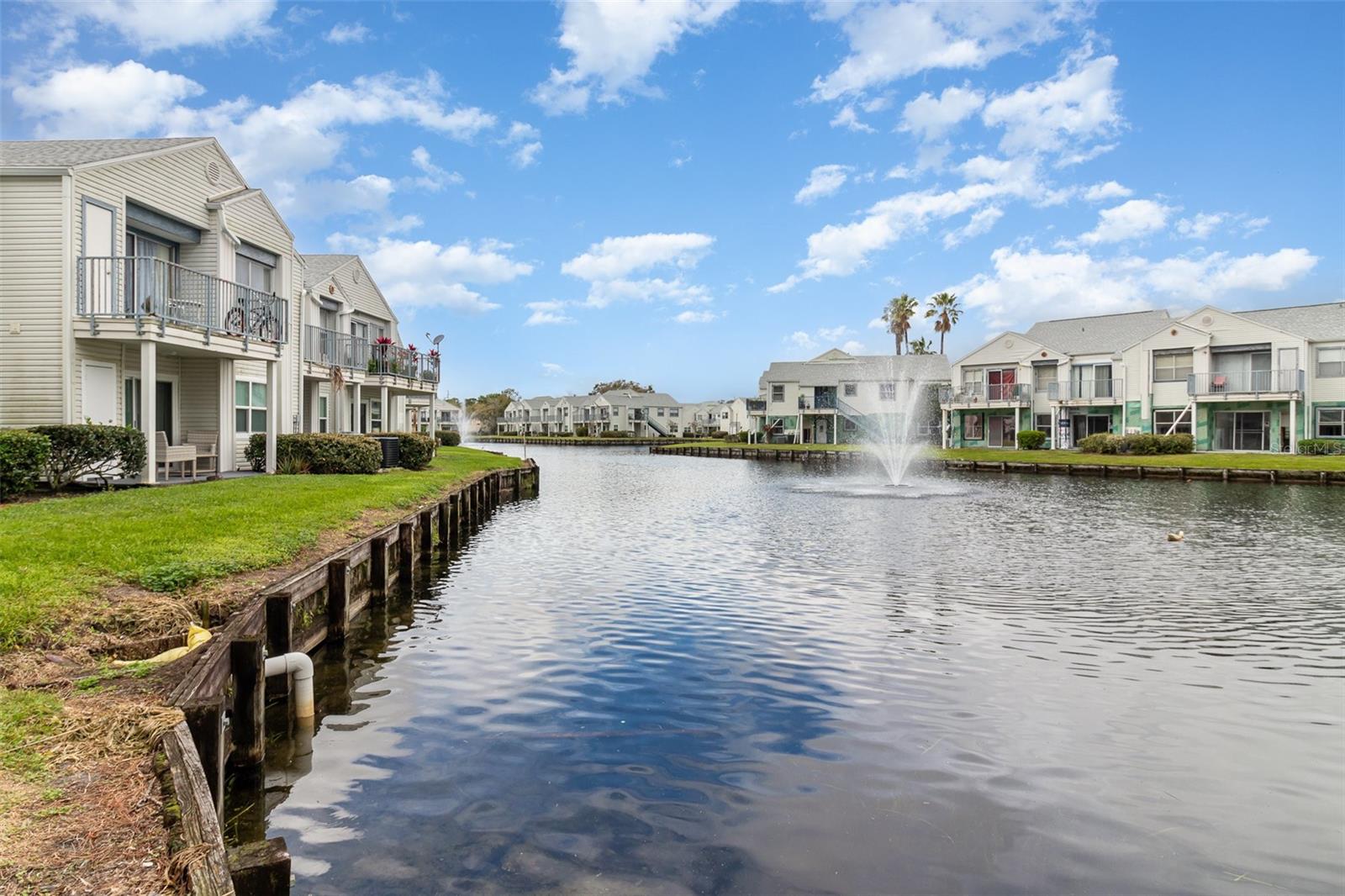 2552 WOODGATE BLVD #204, ORLANDO, FL, 32822