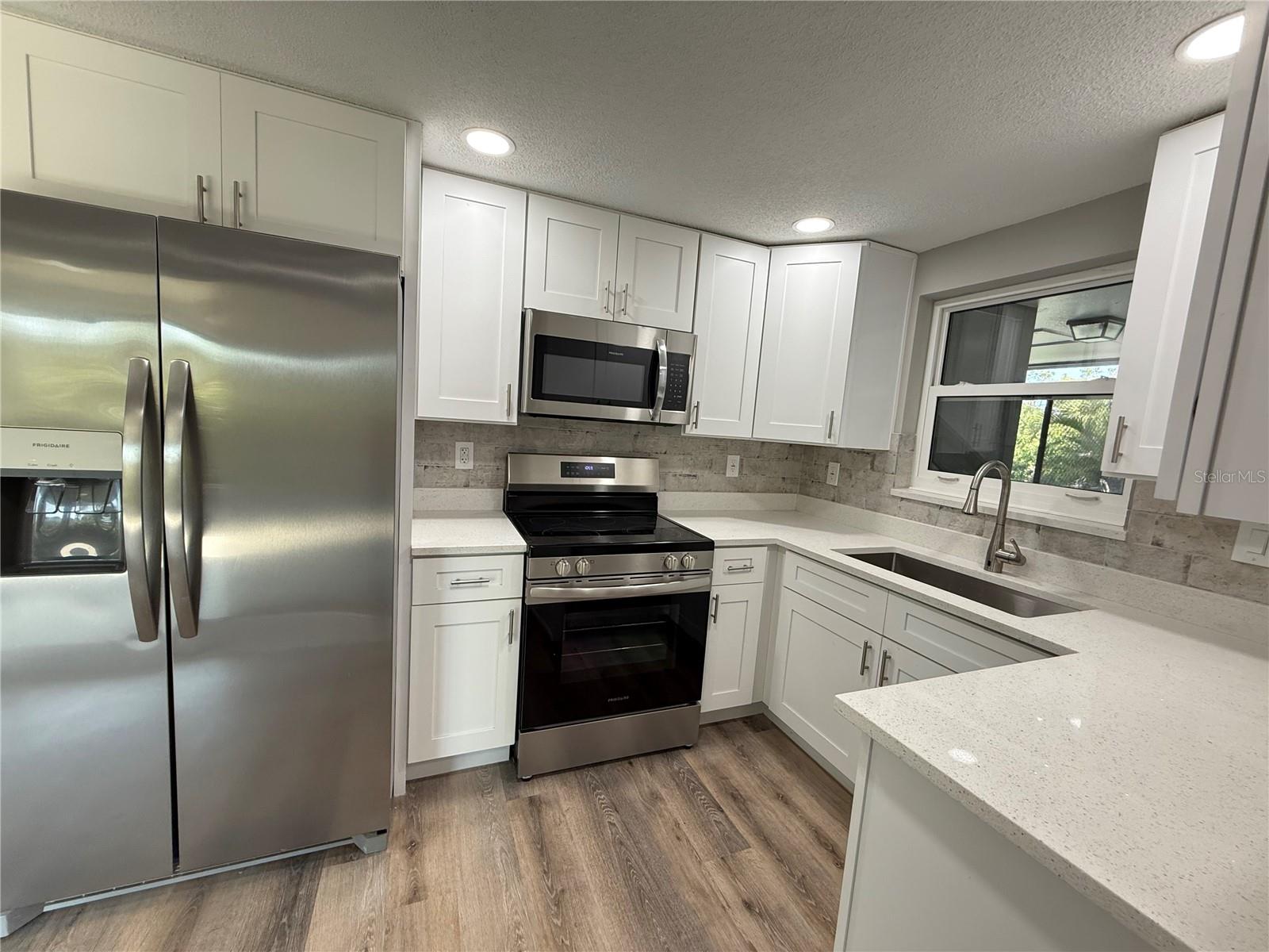 1625 MEADOW LARK LN, ENGLEWOOD, FL, 34224