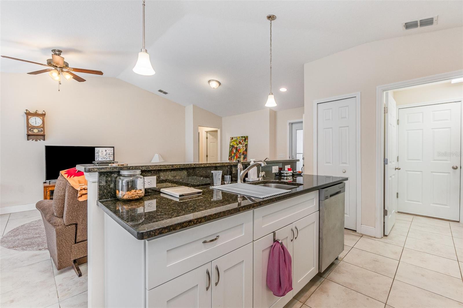 195 MAPLE DR, KISSIMMEE, FL, 34759