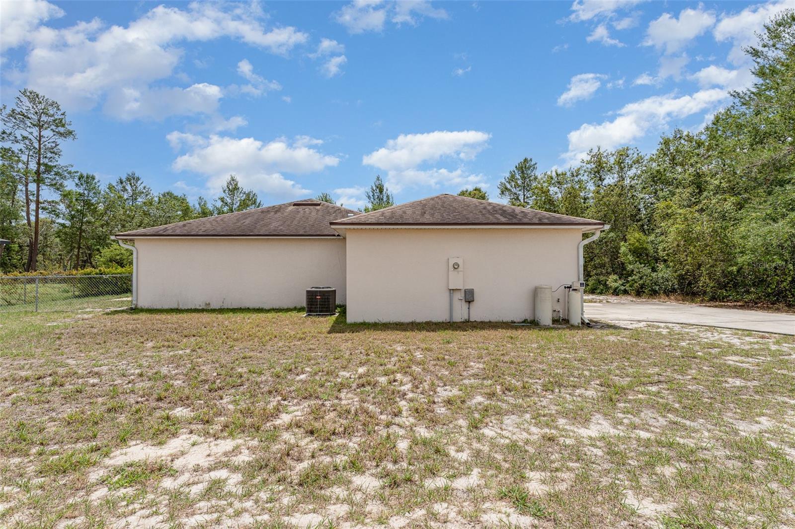 195 MAPLE DR, KISSIMMEE, FL, 34759