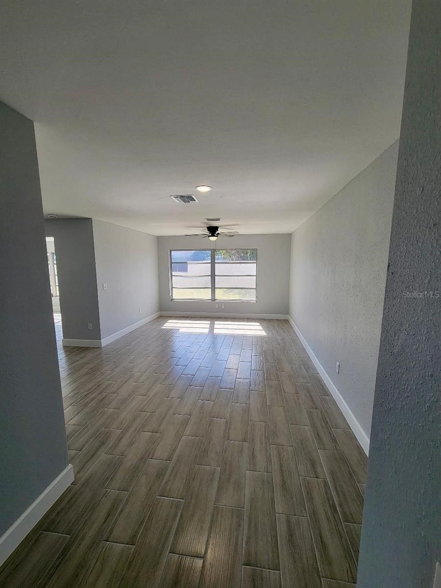 1247 PRICE CIR NW, PORT CHARLOTTE, FL, 33948
