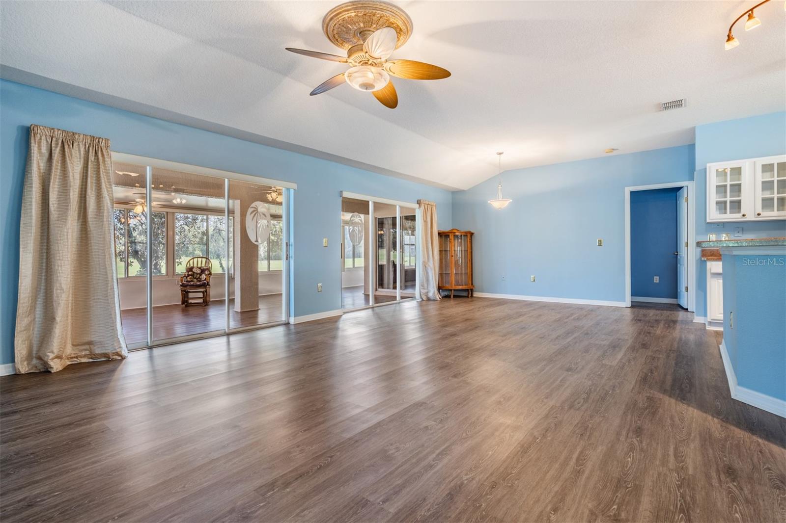 10237 COLLAR DR, SAN ANTONIO, FL, 33576