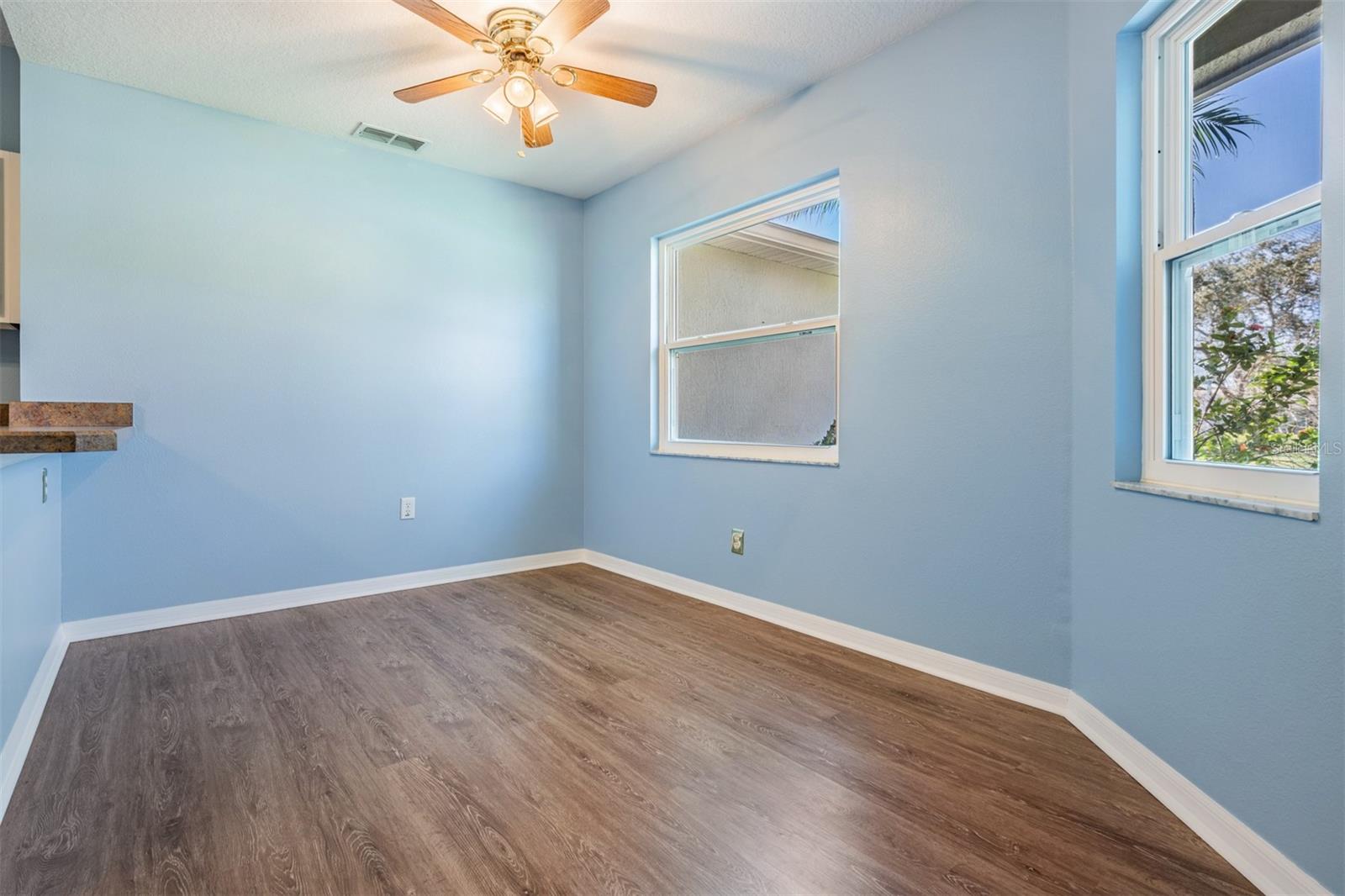 10237 COLLAR DR, SAN ANTONIO, FL, 33576