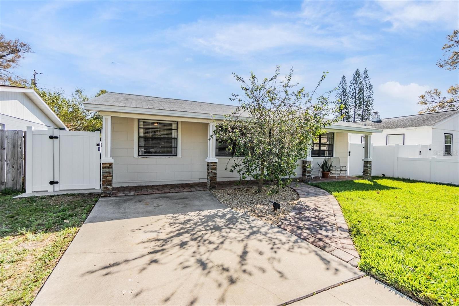 3913 29TH ST N, ST PETERSBURG, FL, 33714