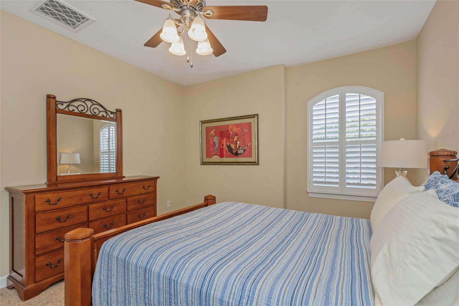 2910 SUNRISE DR, CLEARWATER, FL, 33759