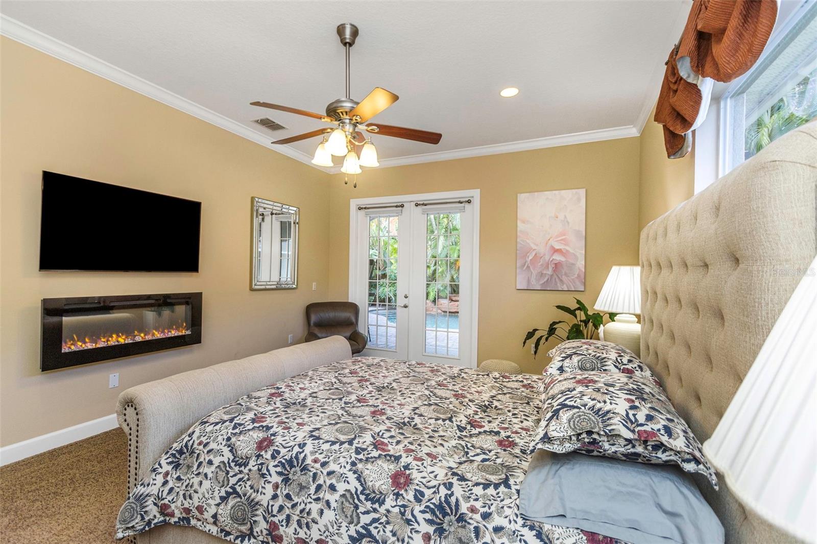 2910 SUNRISE DR, CLEARWATER, FL, 33759