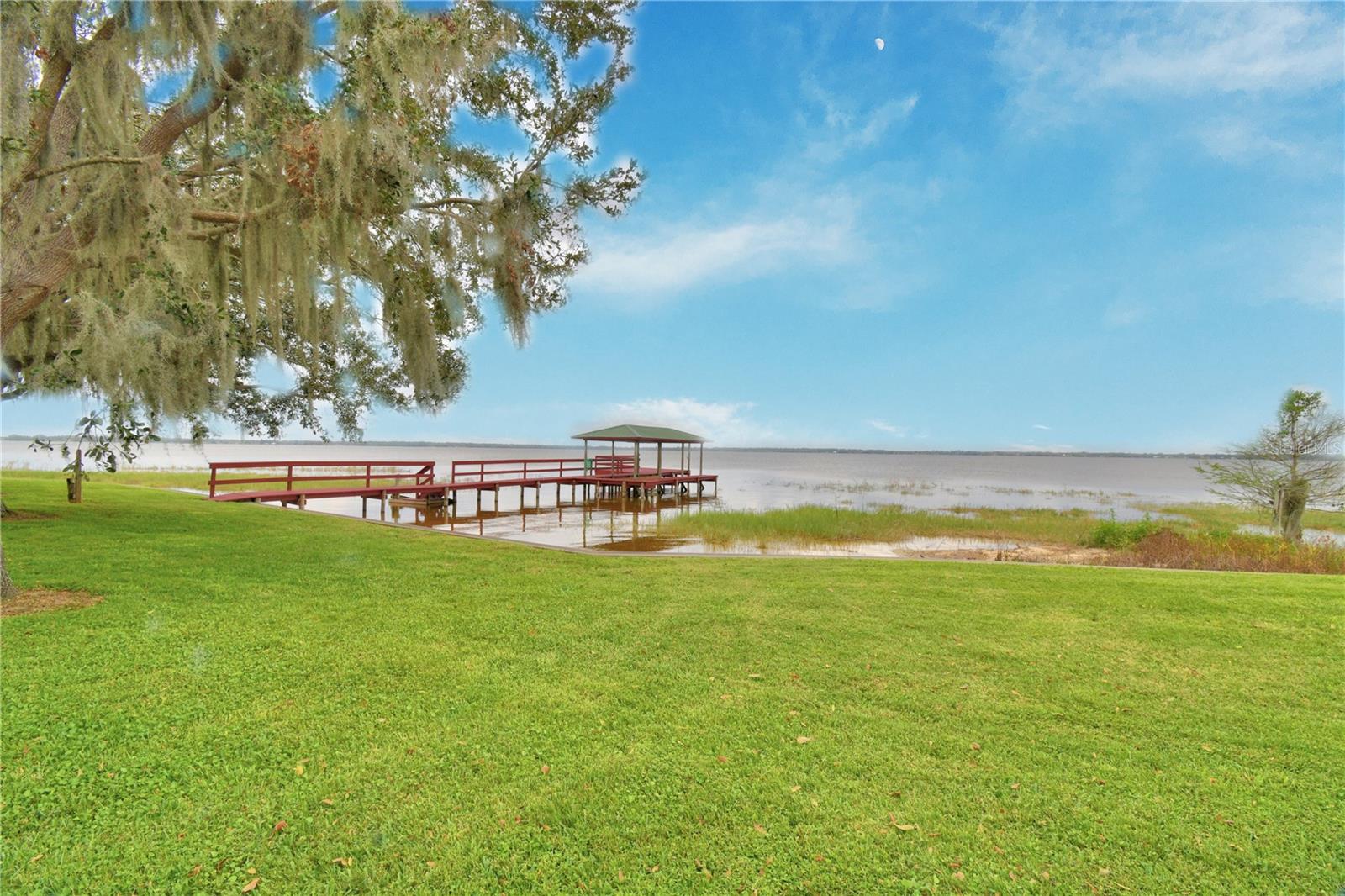 1301 S LAKE REEDY BLVD, FROSTPROOF, FL, 33843