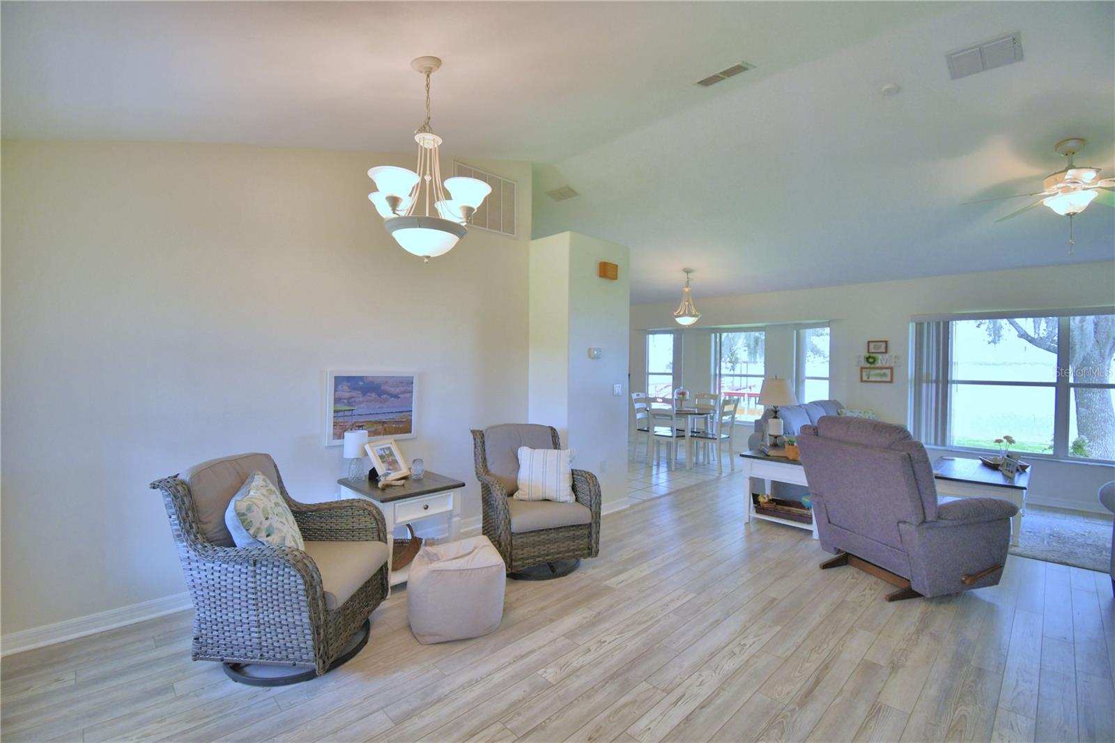 1301 S LAKE REEDY BLVD, FROSTPROOF, FL, 33843